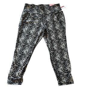 Lane Bryant LIVI leggings soft light and stretchy size 18/20 new